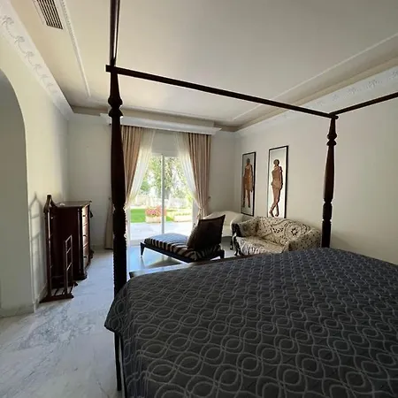 Merinas Asya Villa Marbella